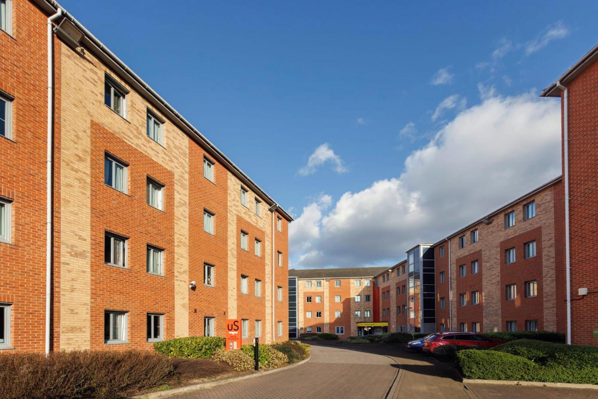 Student At St Peters Court * Nottingham